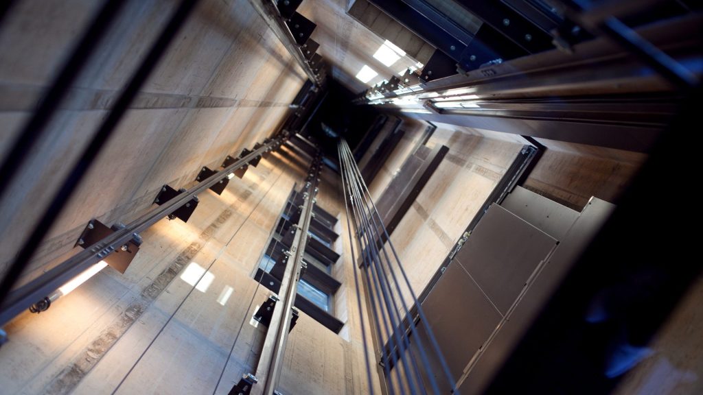 CASE STUDY nova legislació d’ascensors – Instrucció tècnica complementària AEM1