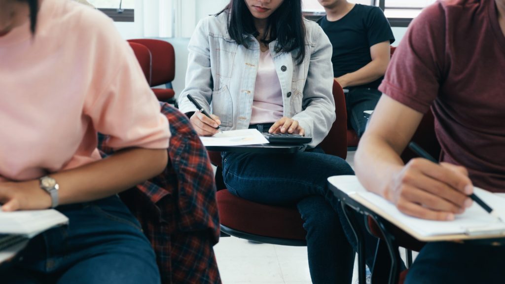 Sessions matinals sobre temes elèctrics