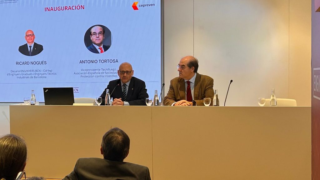 Compromís del Col·legi amb la protecció contra incendis en la 19a Edició del Dia del Foc de Barcelona