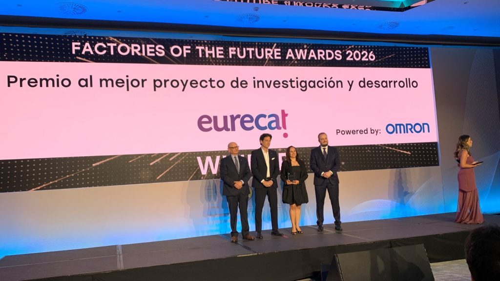 El degà entrega el Premi OMRON a l’Advanced Factories 2026