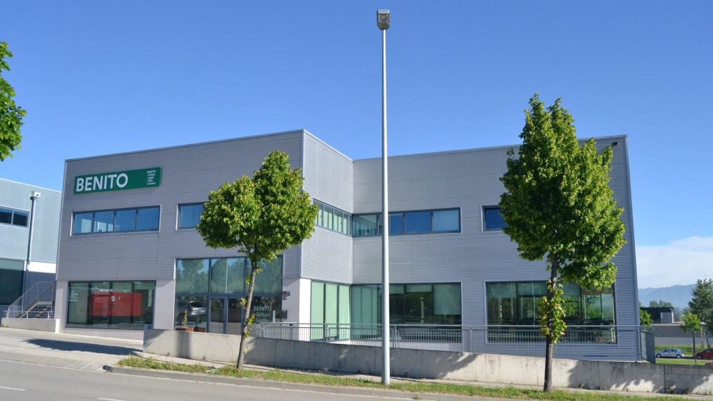 Visita tècnica a BENITO Urban per conèixer de prop els processos d’innovació i fabricació de l’espai públic